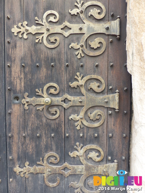 FZ007501 Cloister of Elne door detail